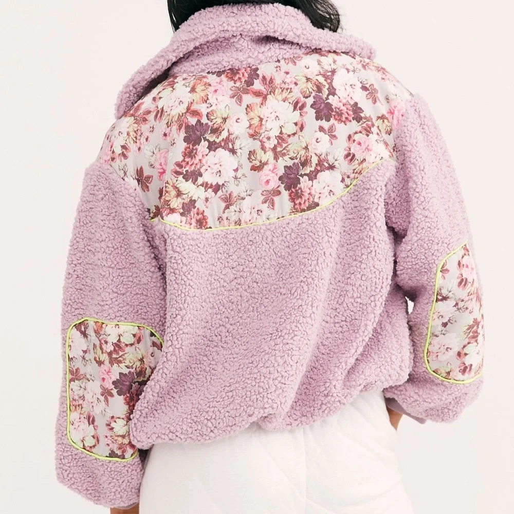 FOR LOVE & LEMONS / WOMEN / OUTERWEAR /
JACKETS - Picture 7 of 14